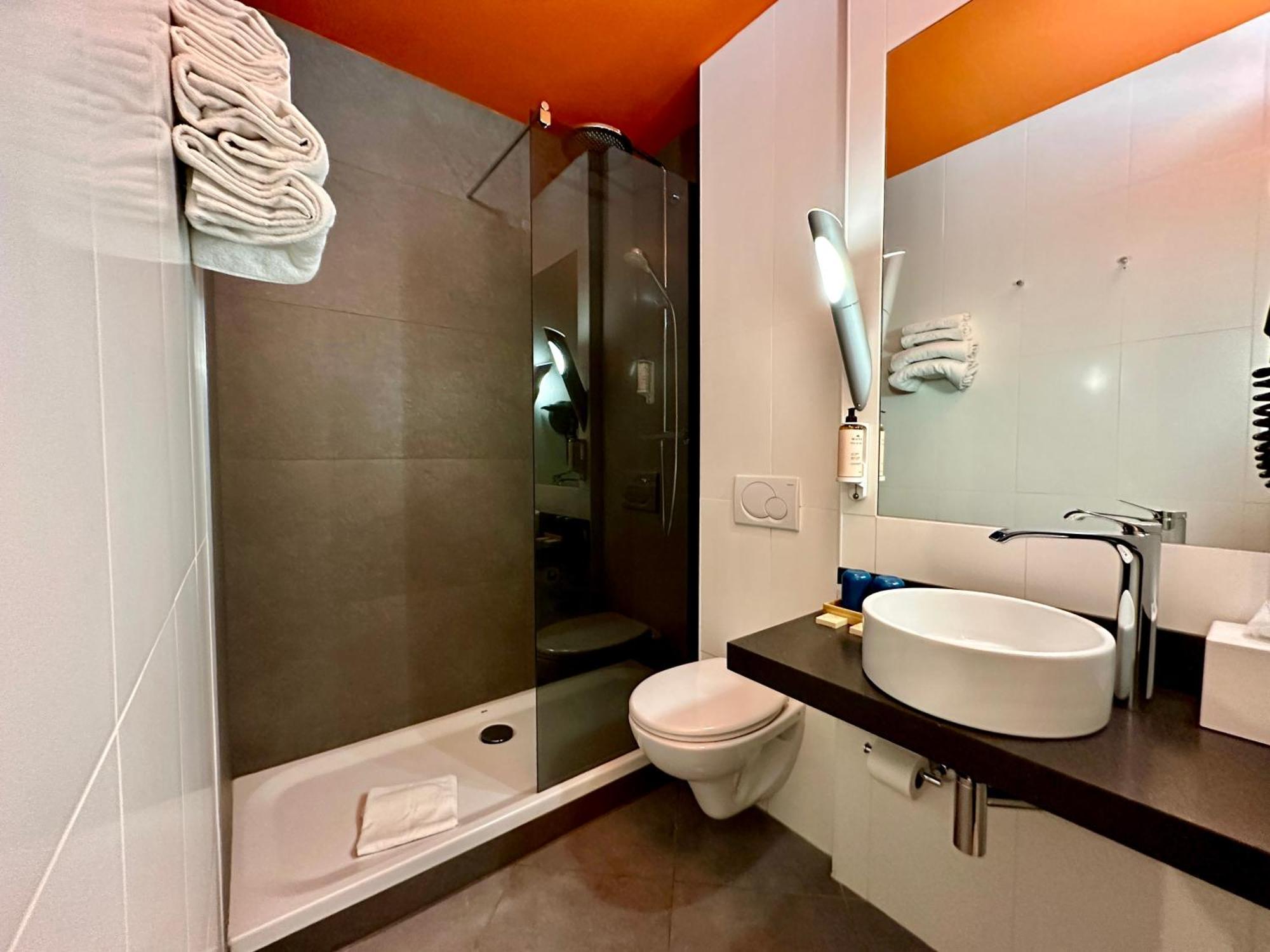 Hotel The Originals Boutique, De La Paix, Brest