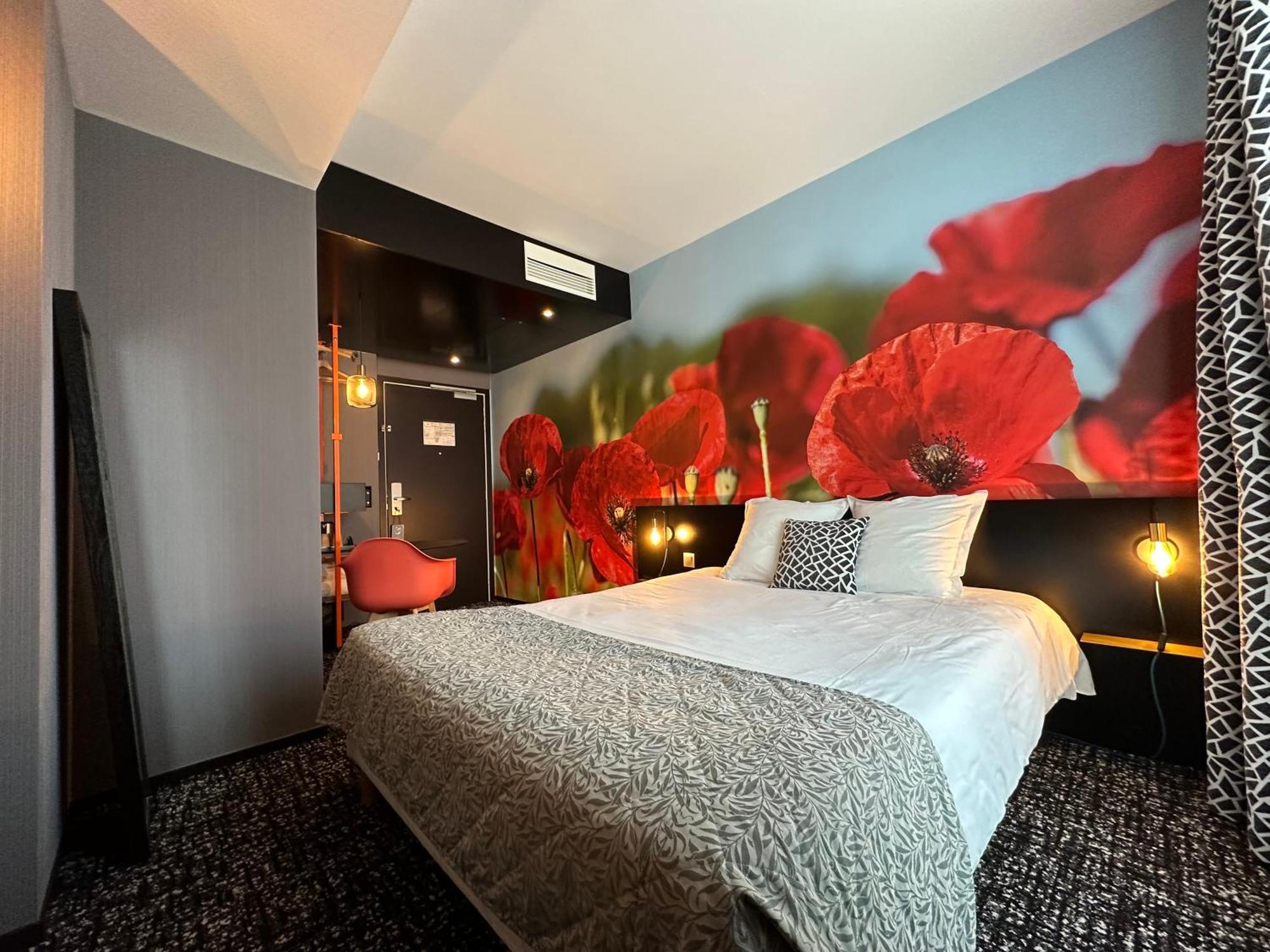 Hotel The Originals Boutique, De La Paix, 4*